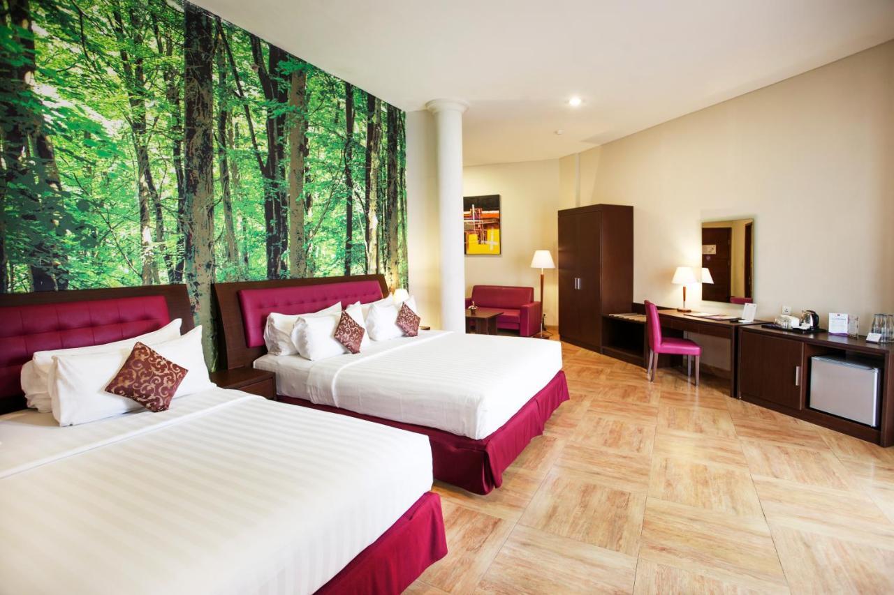 Kuta Central Park Hotel Ngoại thất bức ảnh