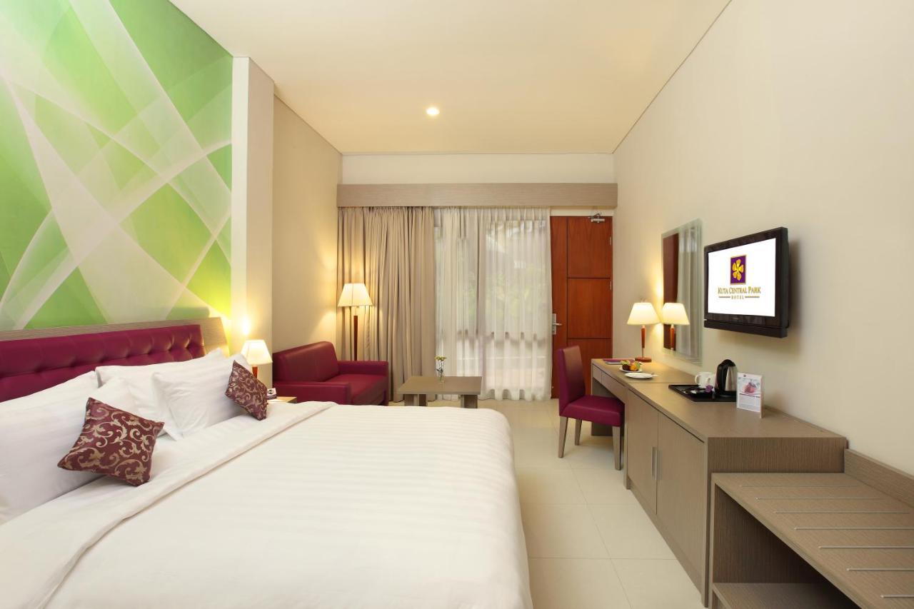 Kuta Central Park Hotel Ngoại thất bức ảnh