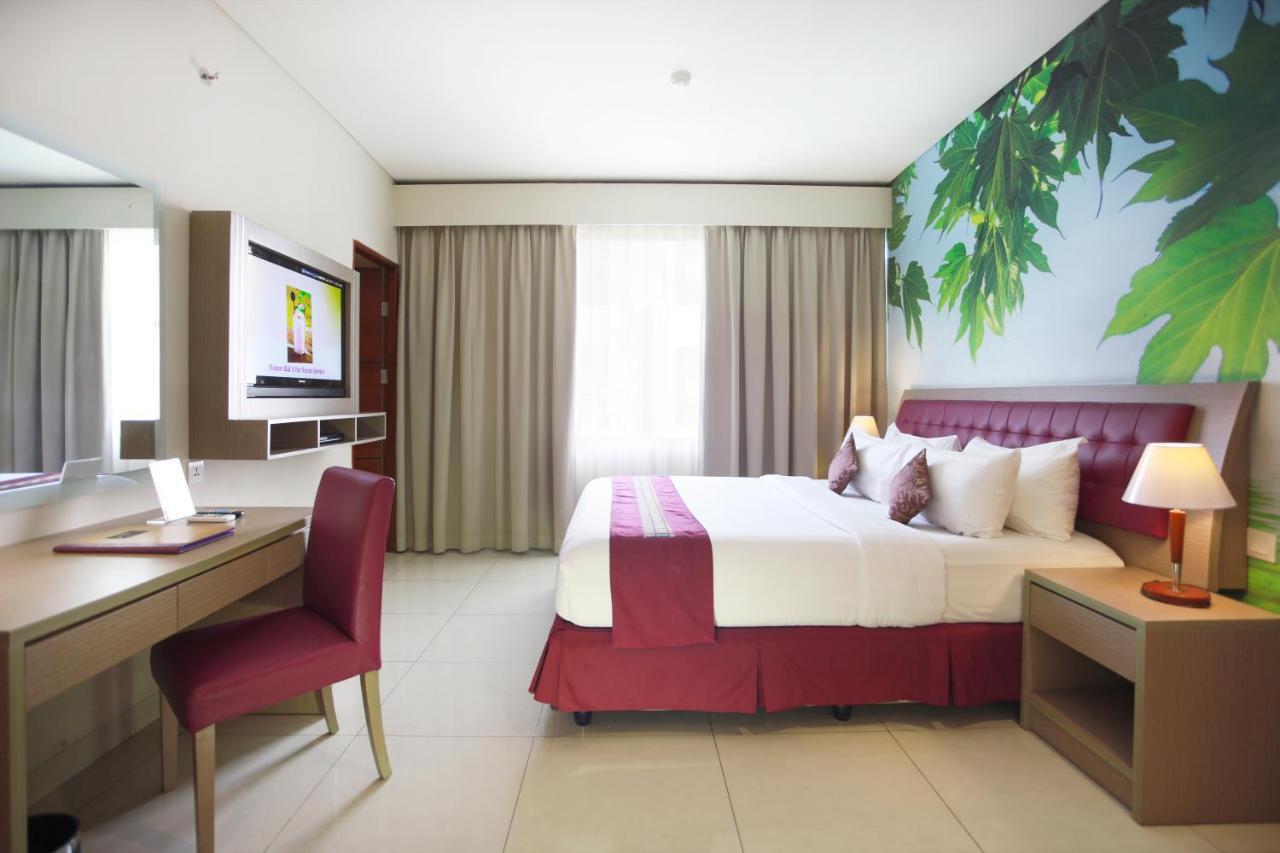 Kuta Central Park Hotel Ngoại thất bức ảnh